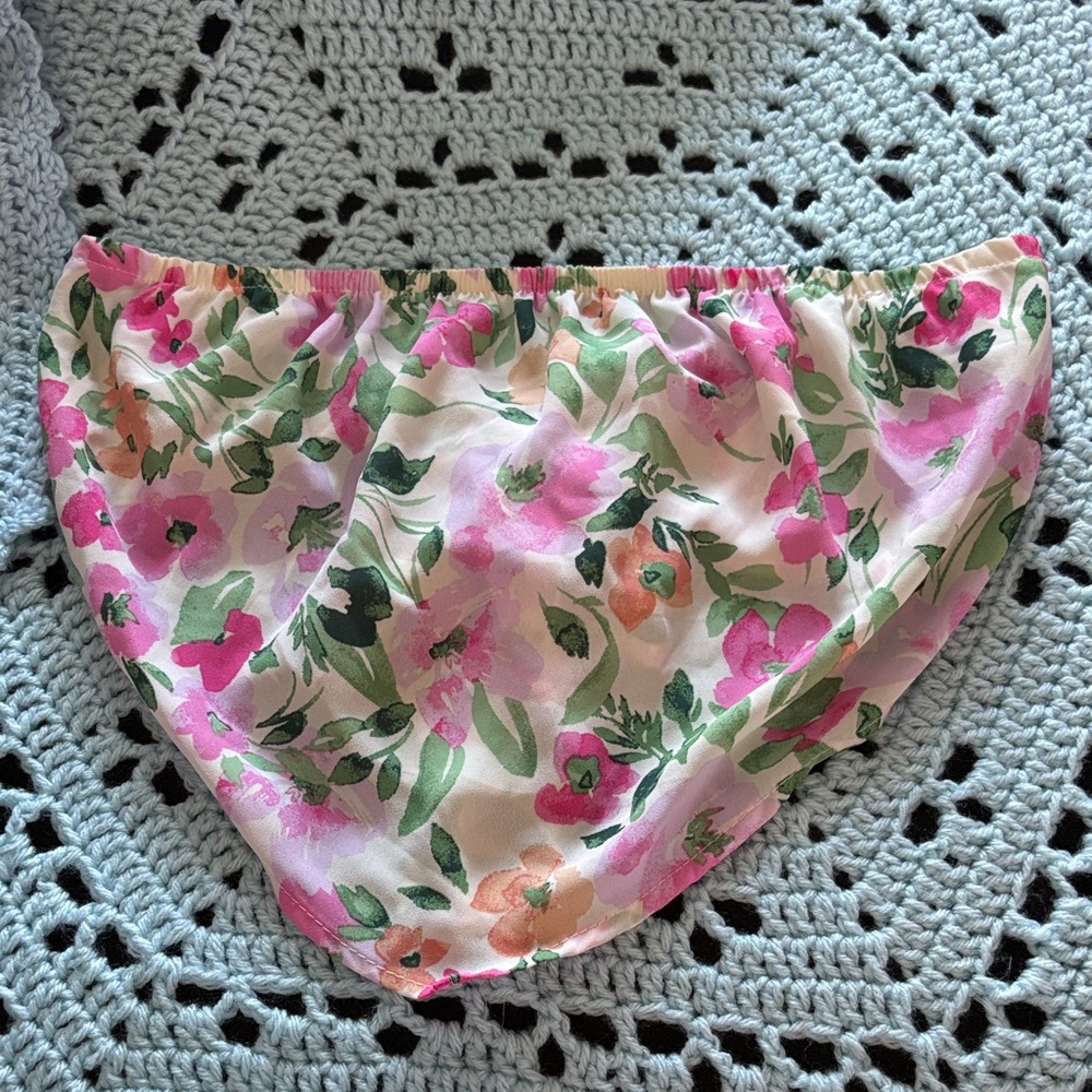Floral Cropped Top